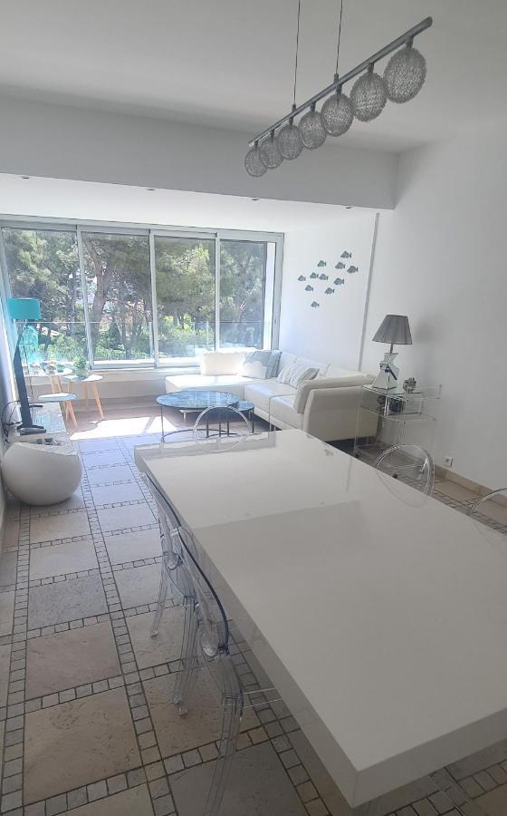 Superbe Appartement Dans Cadre D'Exception - Piscine, Plage Et Tennis Prive Bandol Exterior photo