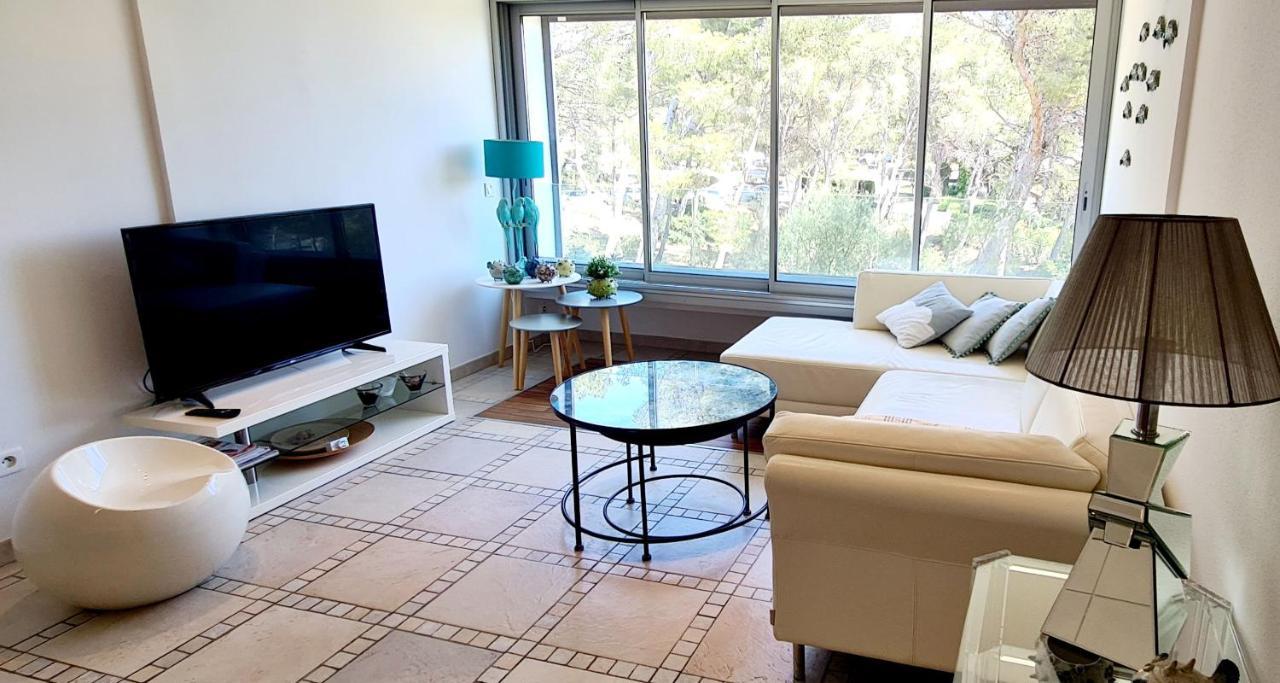 Superbe Appartement Dans Cadre D'Exception - Piscine, Plage Et Tennis Prive Bandol Exterior photo